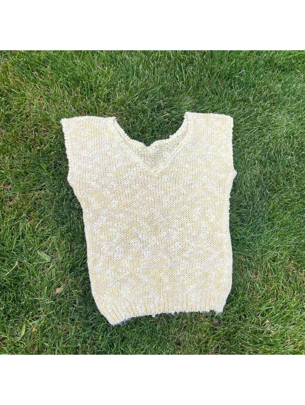 Vintage 70s Handmade Knit Sweater Vest in White, Cream & Yellow